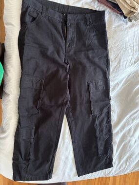 H&M Black Cargo Pants with Utility Pockets